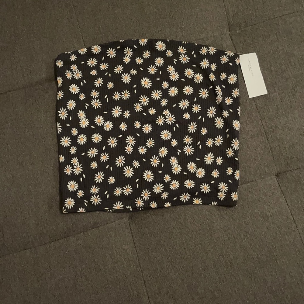 Black crop top with sunflowers